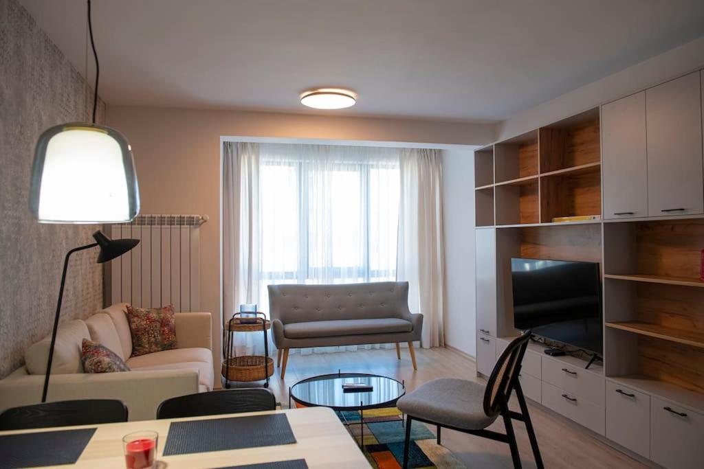 New York: A Spacious Modern Apartment With Parking Sofia Extérieur photo