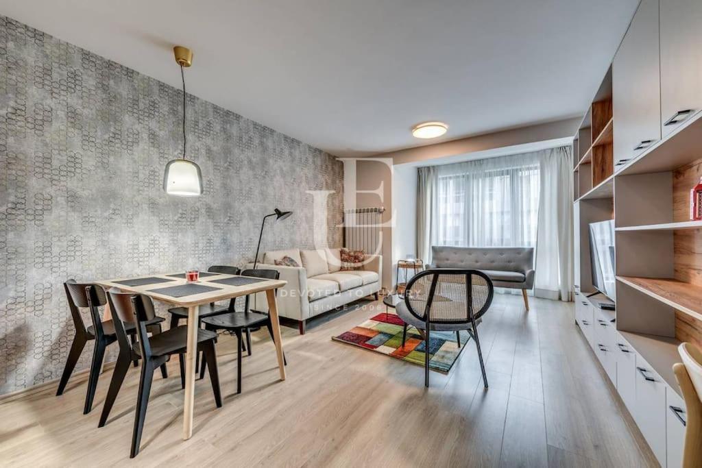 New York: A Spacious Modern Apartment With Parking Sofia Extérieur photo